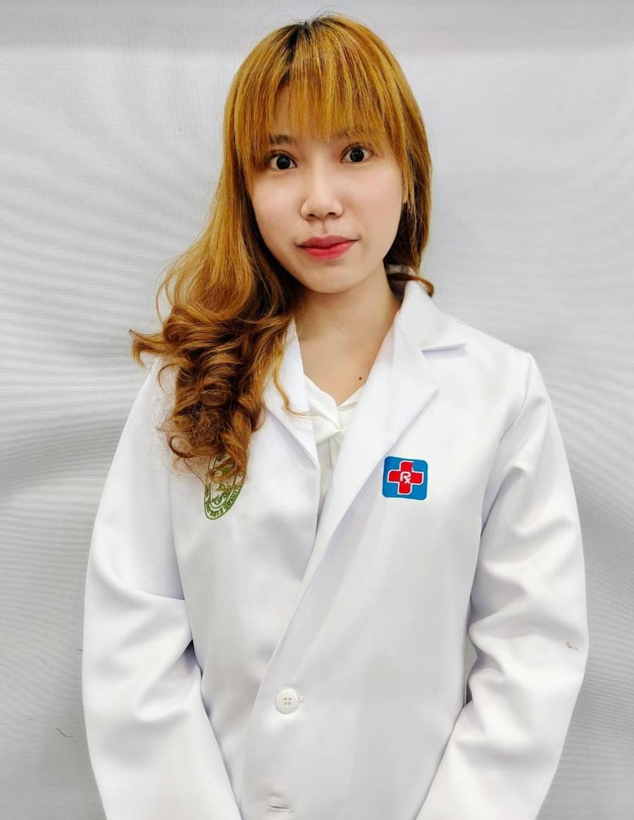 เภสัชกรผู้ควบคุมการผลิต OEM PARINTIP